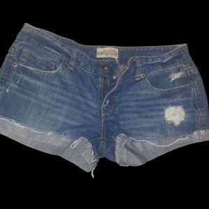 Womens Size 1/2 Aeropostale jean shorts.